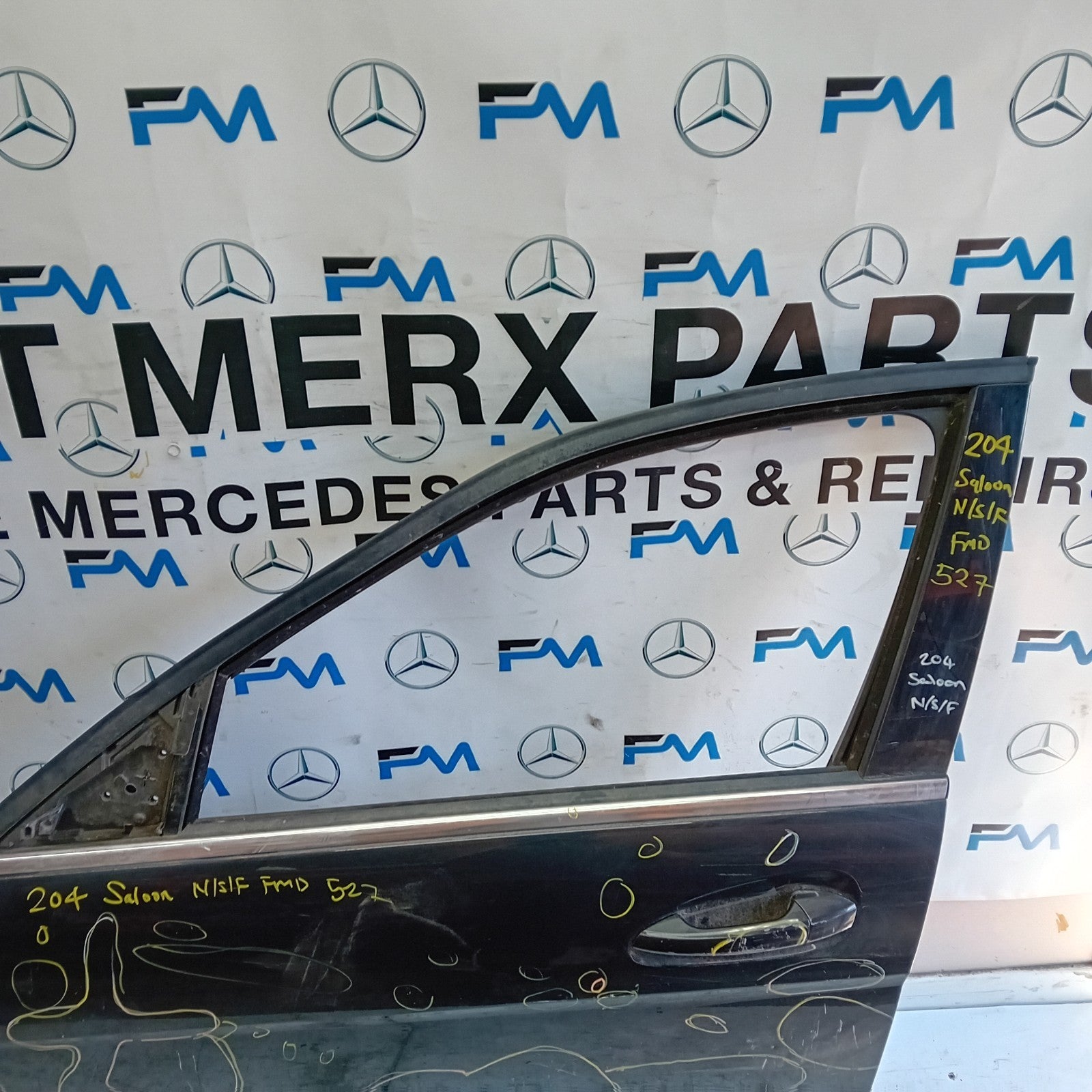 MERCEDES BENZ  BENZ C-CLASS W204 PASSENGER FRONT DOOR NSF 2012 BLACK FMD527