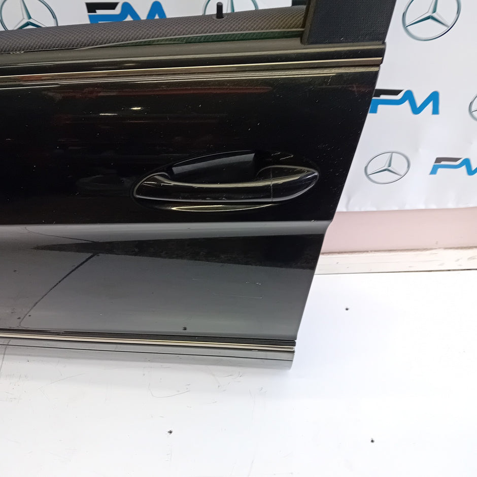 MERCEDES BENZ B CLASS W245 PASSENGER SIDE REAR DOOR ( NEAR SIDE REAR ) FM012