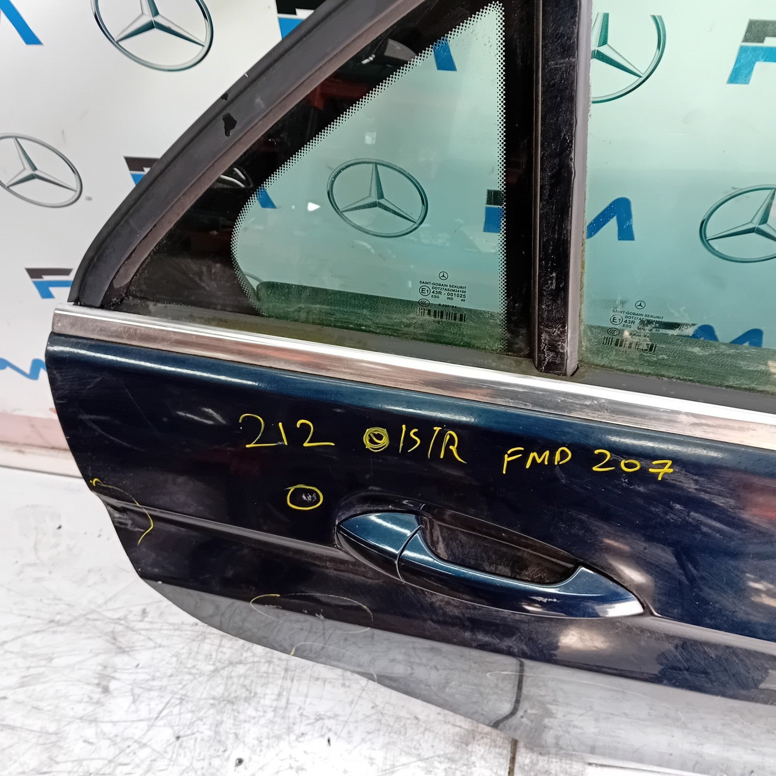 MERCEDES BENZ E-CLASS W212 DRIVER REAR DOOR OSR BLUE 2009- 2016 COMPLETE FMD208