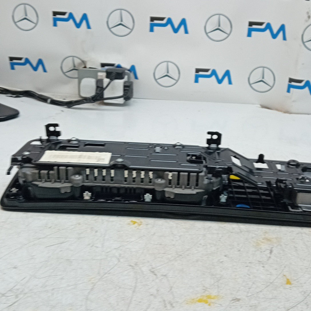 MERCEDES B-CLASS W247 SPEEDOMETER INSTRUMENT CLUSTER BLACK A2139009406 FM001276