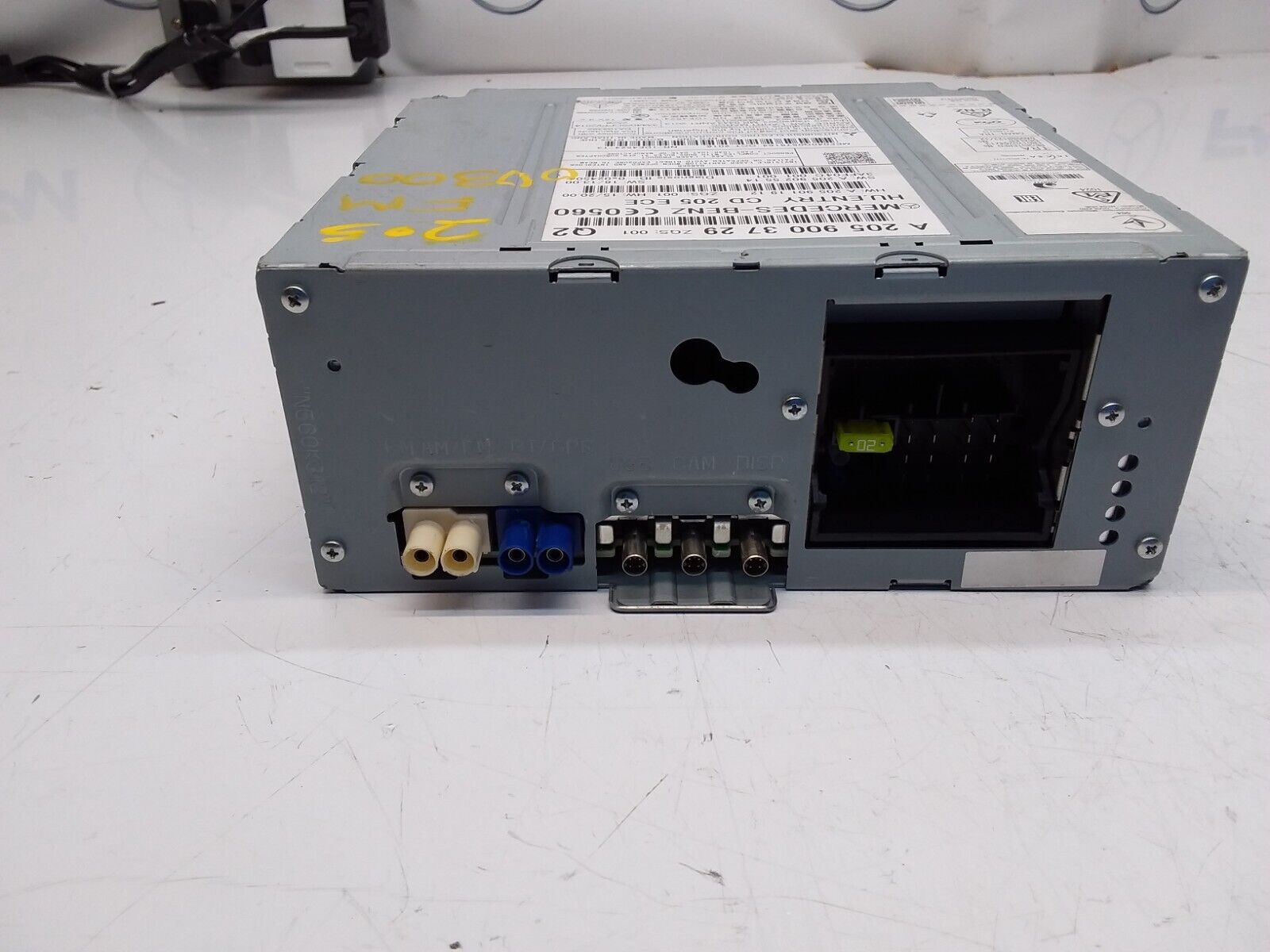 MERCEDES - BENZ E - CLASS W205 2016 RADIO SAT NAV HEAD UNIT  A2059003729 FM00300