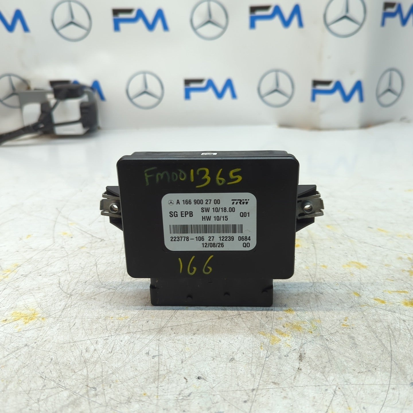MERCEDES B-CLASS PARKING BRAKE CONTROL UNIT W166 A1669002700 FM001365