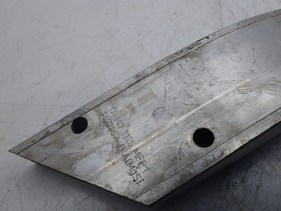MERCEDES E-CLS W213 RADIATOR SUPPORT BRACKET RIGHT FMR250