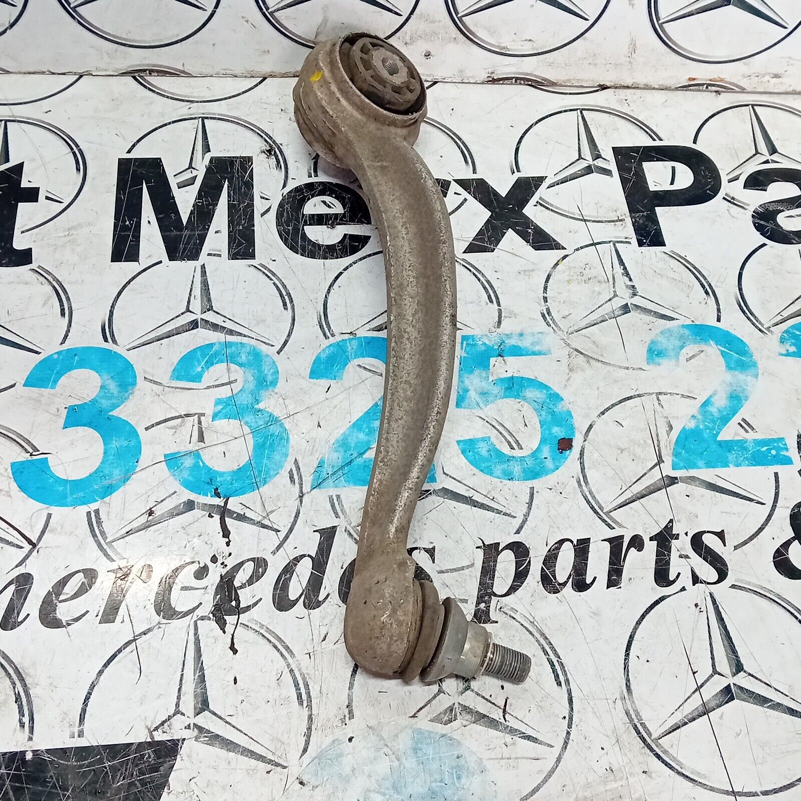 MERCEDES C-CLASS  W205 2014-2021 FRONT RIGHT SIDE WISHBONE CONTROL ARM FMW38