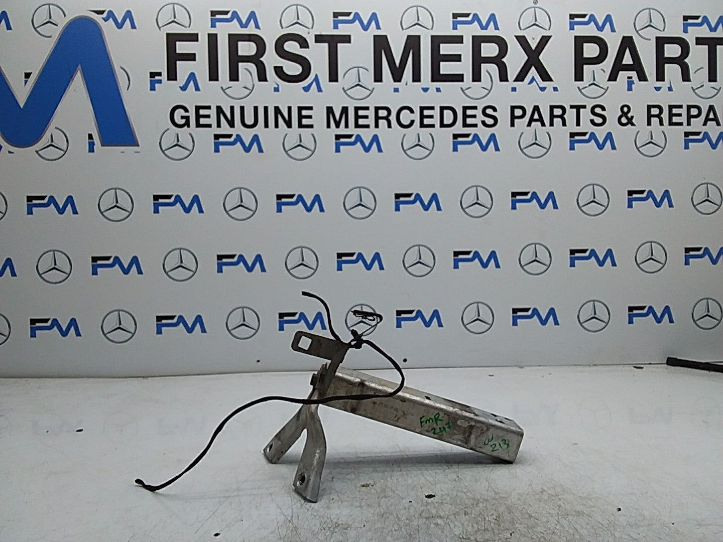 MERCEDES E-CLS W213 FRONT SUBFRAME LOWER EXTENSION A2136200400 FMR247
