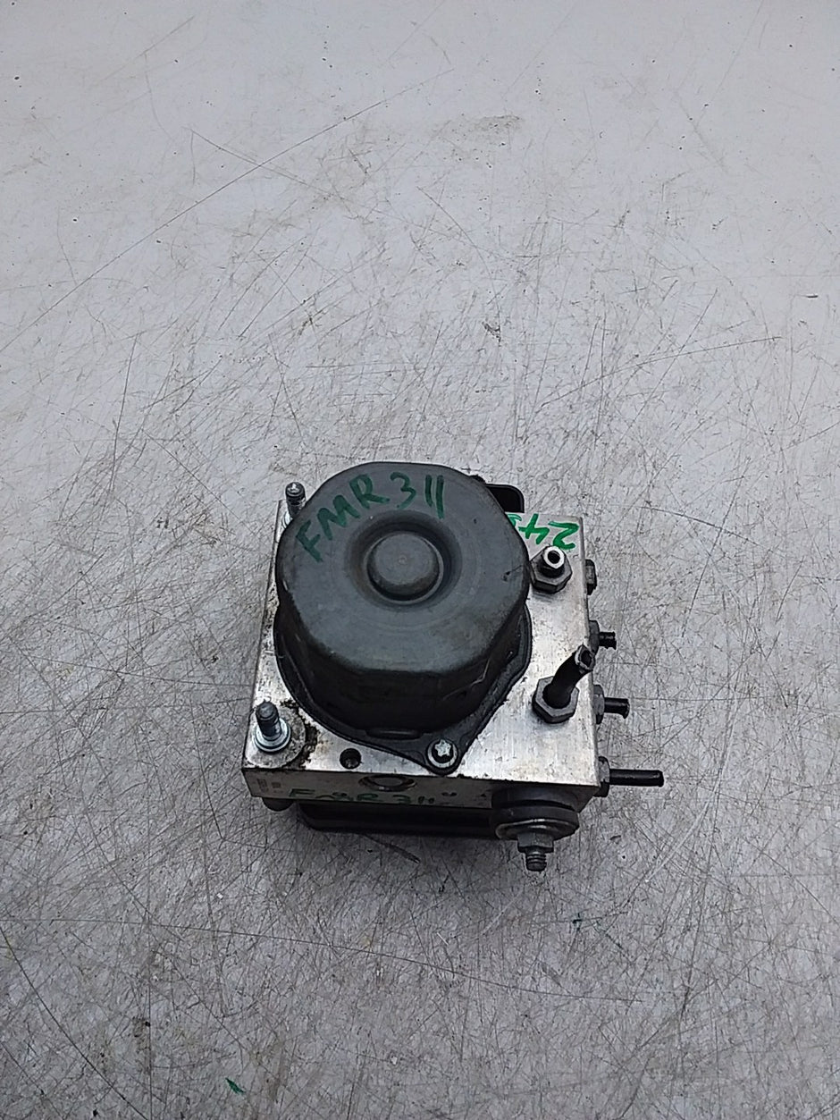 MERCEDES B-CLASS W246 ABS PUMP CONTROL MODULE UNIT A0094316412 FMR311