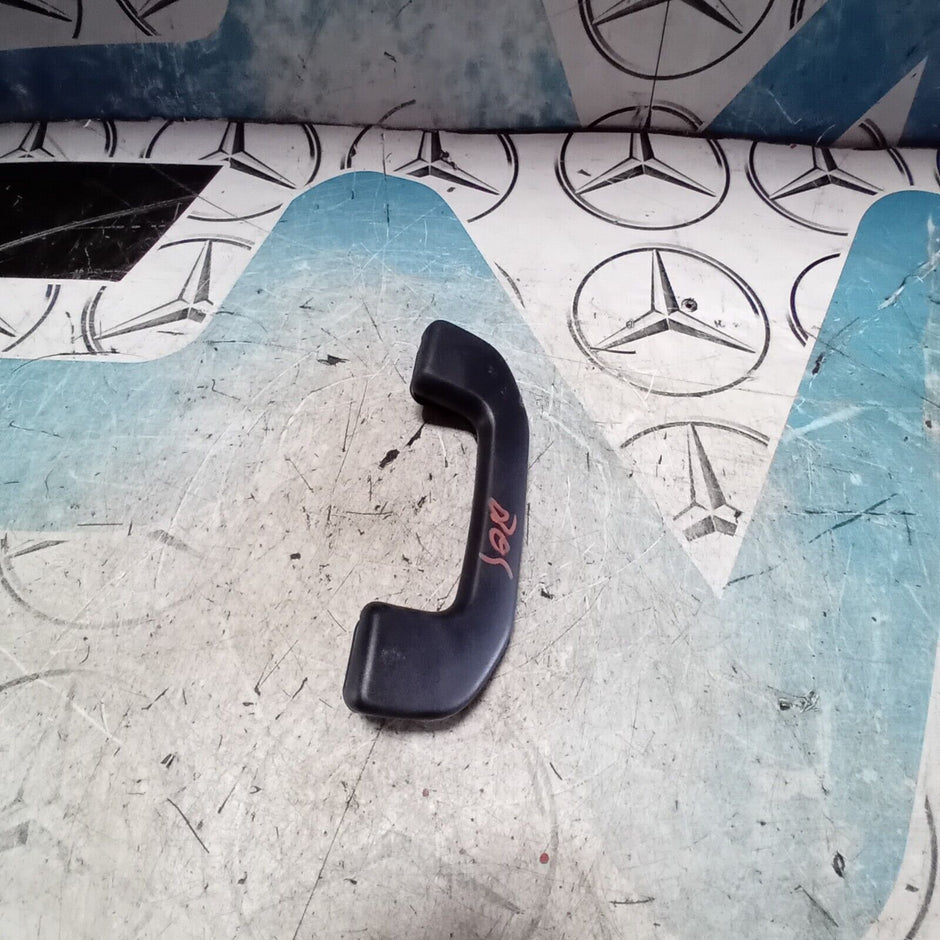 MERCEDES BENZ A CLASS W176 2012-2016 FRONT DRIVER SIDE GRAB HANDLE A0998150036
