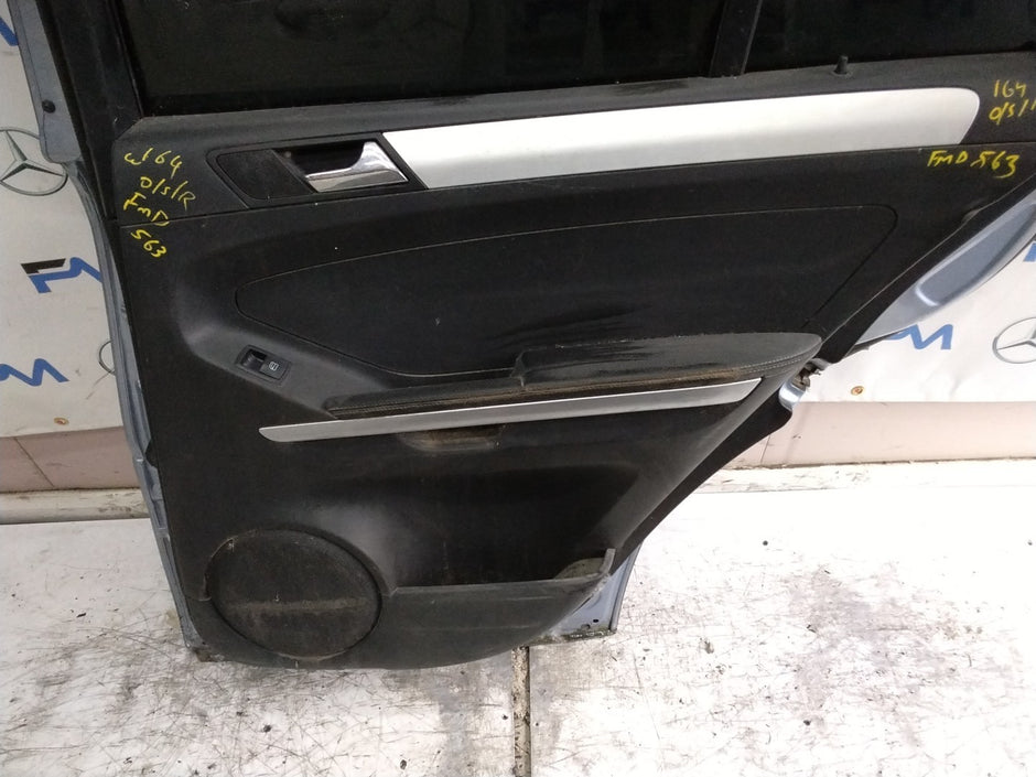 MERCEDES M-CLASS W164  DRIVER REAR DOOR OSR BLUE 2005-2011 COMPLETE FMD563