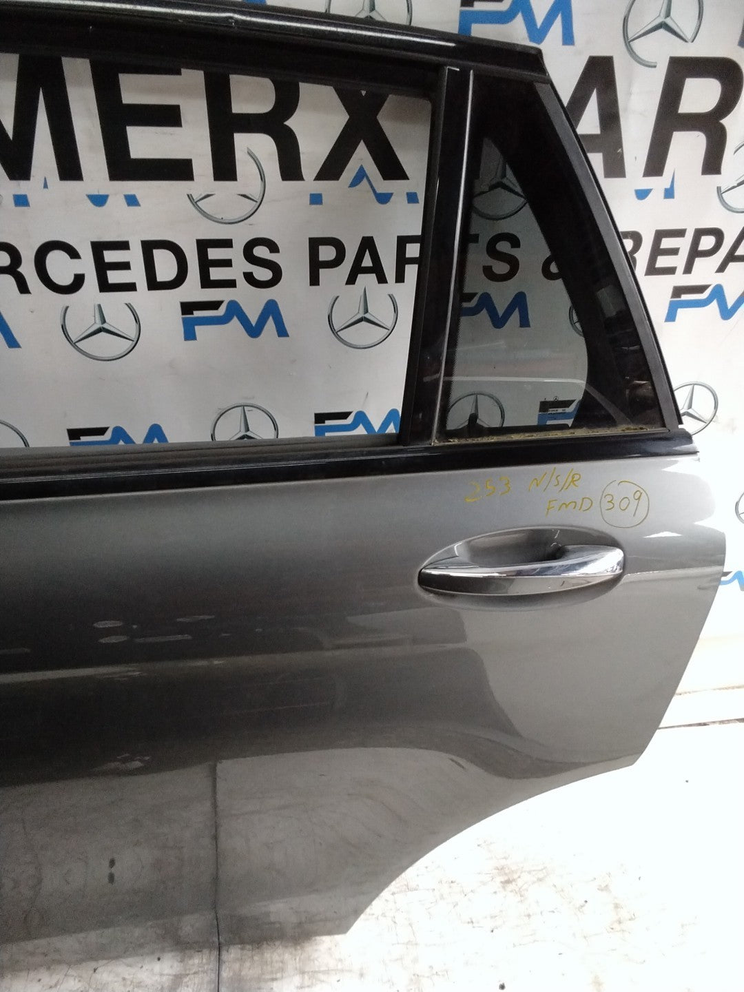 MERCEDES GLC W253 PASSENGER REAR DOOR NSR GREY 2016 ON COMPLETE FMD309