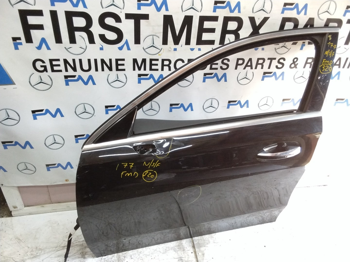 MERCEDES A-CLASS W177 SLN PASSENGER FRON DOOR NSF BLACK 2018 ON COMPLETE FMD320