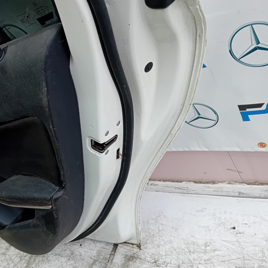 MERCEDES A-CLASS W176 SLN DRIVER REAR DOOR OSR WHITE 2012-18 COMPLETE FMD266