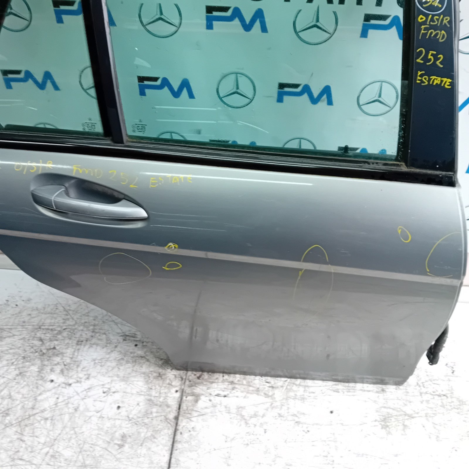 MERCEDES C-CLASS S204 EST DRIVER REAR DOOR OSR SILVER 2008-14 COMPLETE FMD252