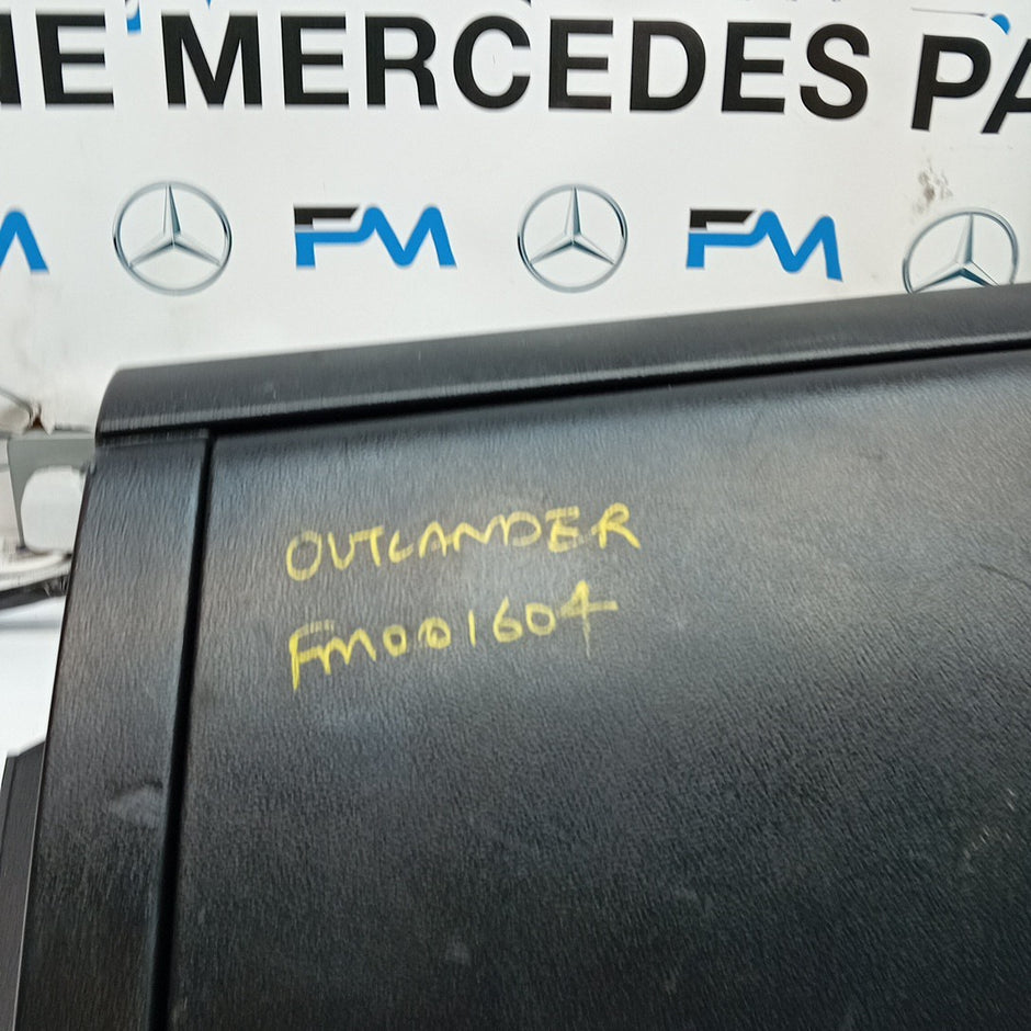 MITSUBISHI OUTLANDER MK3 DASHBOARD GLOVEBOX  2013 8006A345 FM001604