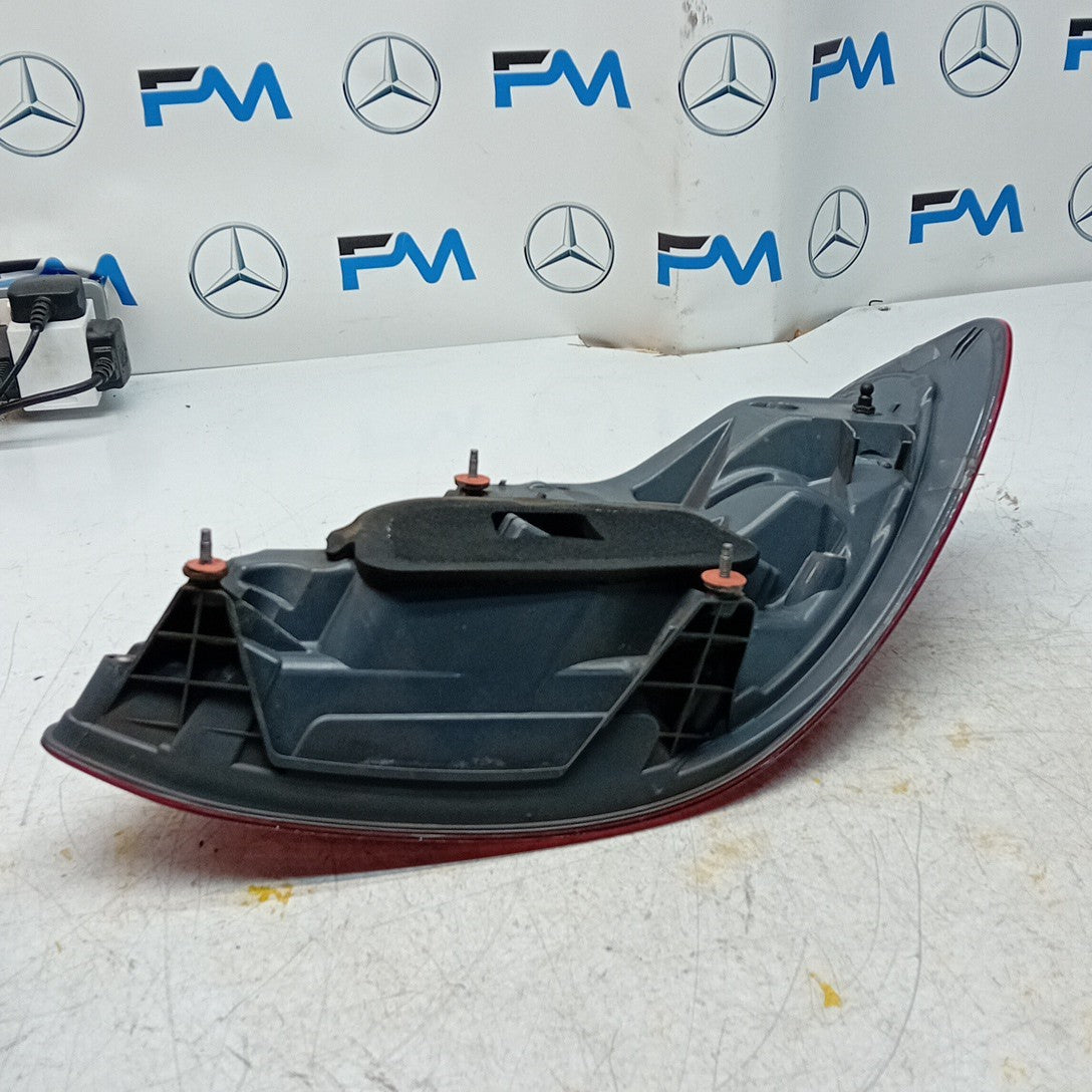 MERCEDES E-CLASS W213 PASSENGER LEFT NS REAR TAIL LIGHT A2139067900 FMT253