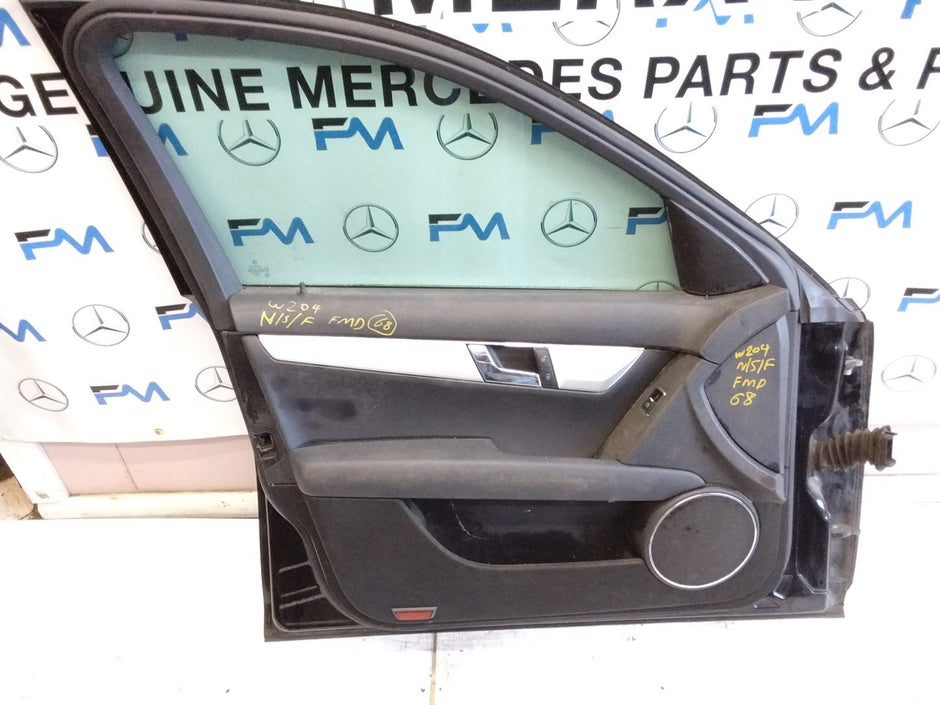 MERCEDES BENZ C-CLASS W204 PASSENGER SIDE FRONT DOOR N/S/F COMPLETE BLACK FMD68