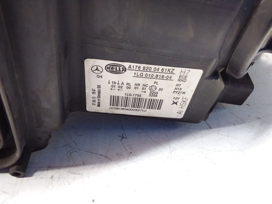 2013 MERCEDES A-CLASS W176 HEADLIGHT DRIVER SIDE OS A1768200461 FMH117 (Damaged)