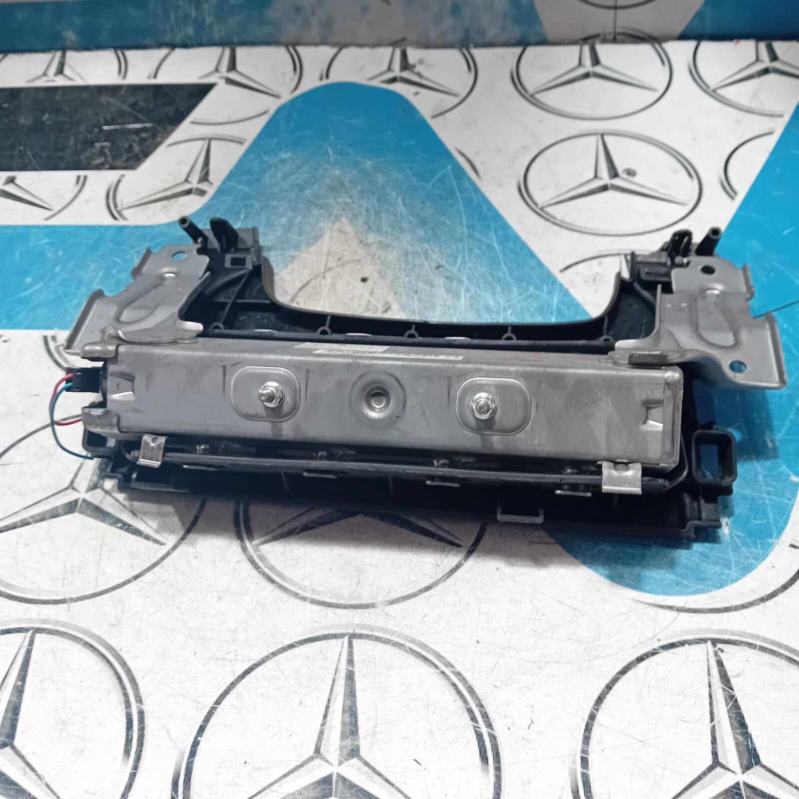 2018 MITSUBISHI OUTLANDER MK3 KNEE AIR SRS BAG RIGHT DRIVER SIDE 7030A-31754