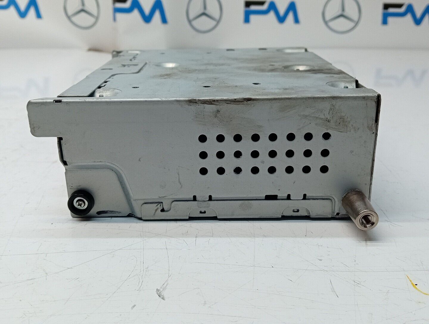 MERCEDES - BENZ E - CLASS W213 2017 RADIO SAT NAV HEAD UNIT  A2139004316 FM00299