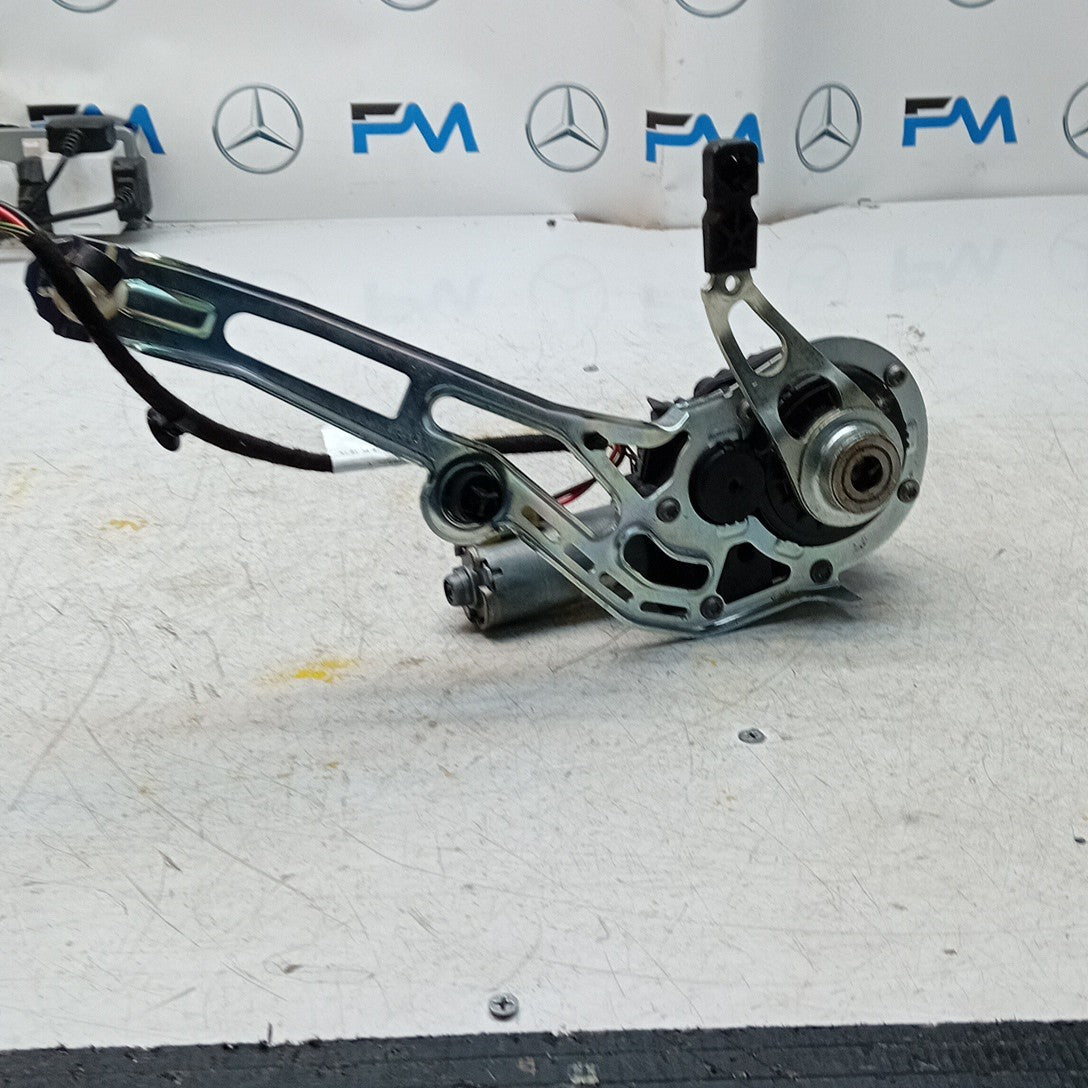 MERCEDES BENZ E-CLASS W213 TAILGATE POWER LIFT SOFT CLOSE 0390204 124 FM001265
