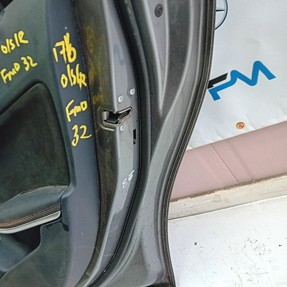 MERCEDES BENZ A-CLASS W176 DRIVER SIDE REAR DOOR O/S/R COMPLETE GREY FMD32