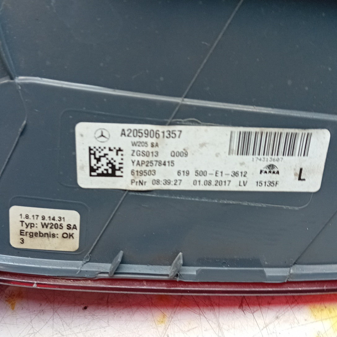MERCEDES C-CLASS W205 PASSENGER LEFT REAR TAIL LIGHT A2059061357 2017 FMT297
