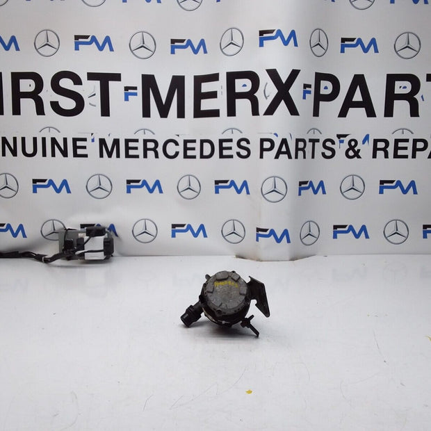 MERCEDES E-CLASS W213 ELECTRIC COOLER WATER PUMP A2135012320 FM00402