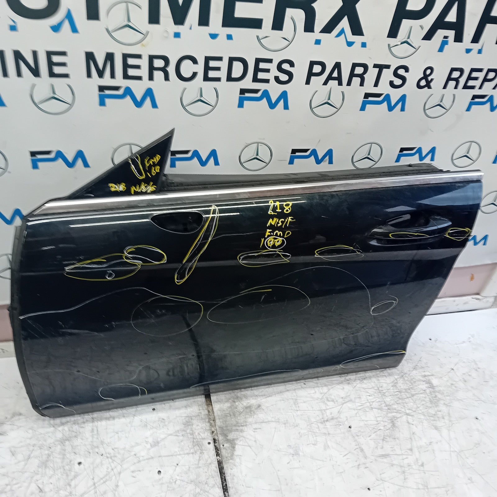 MERCEDES CLS W218 COUPE PASSENGER FRONT DOOR N/S/F BLACK 2011-17 COMPLETE FMD160