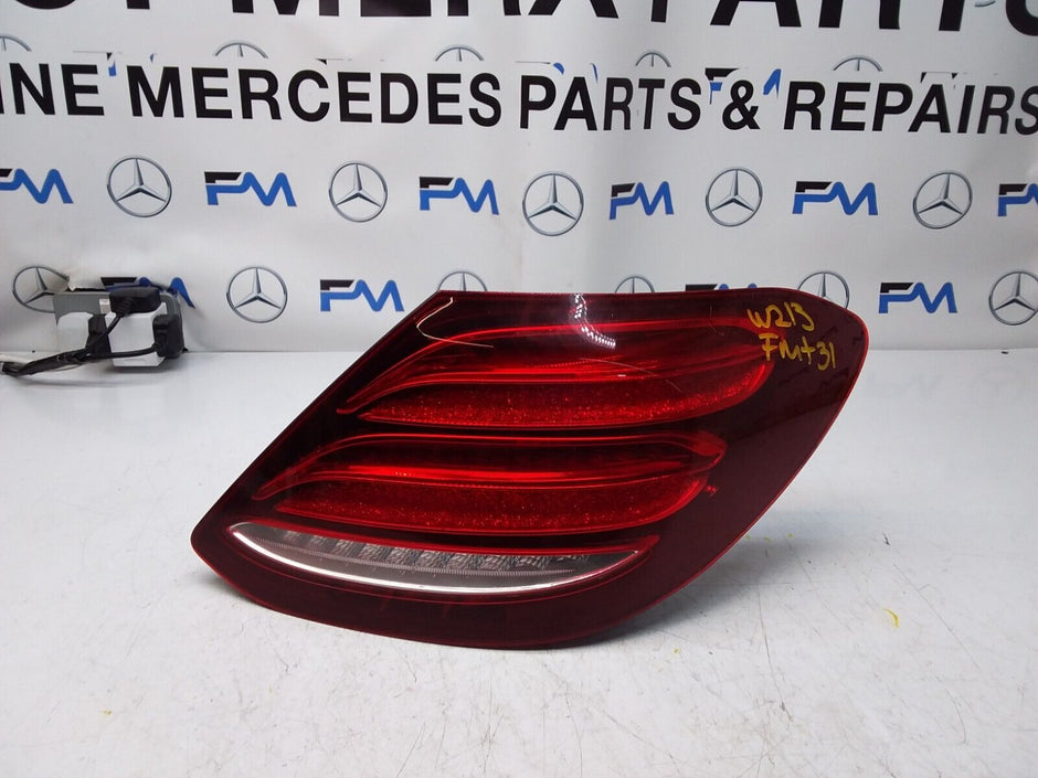 2017 MERCEDES E-CLASS W213 REAR DRIVER SIDE O/S LED LIGHT A2139068000 FMT31