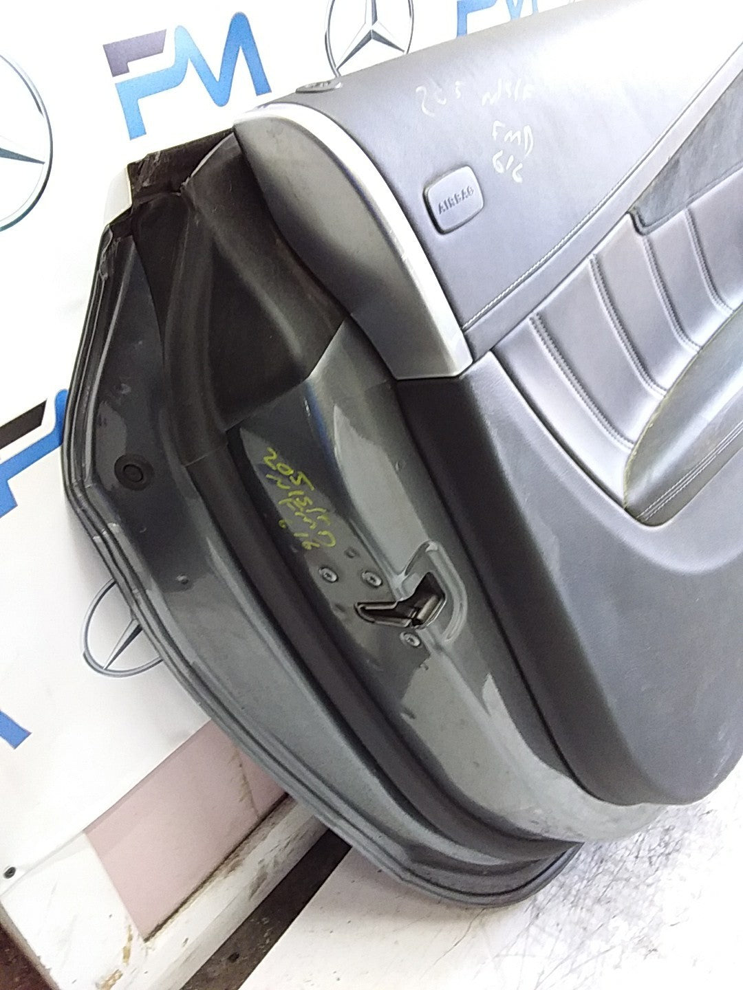 MERCEDES C-CLS C205 COUPE PASSENGER FRONT DOOR NSF GREY 2016 ONW COMPLETE FMD616