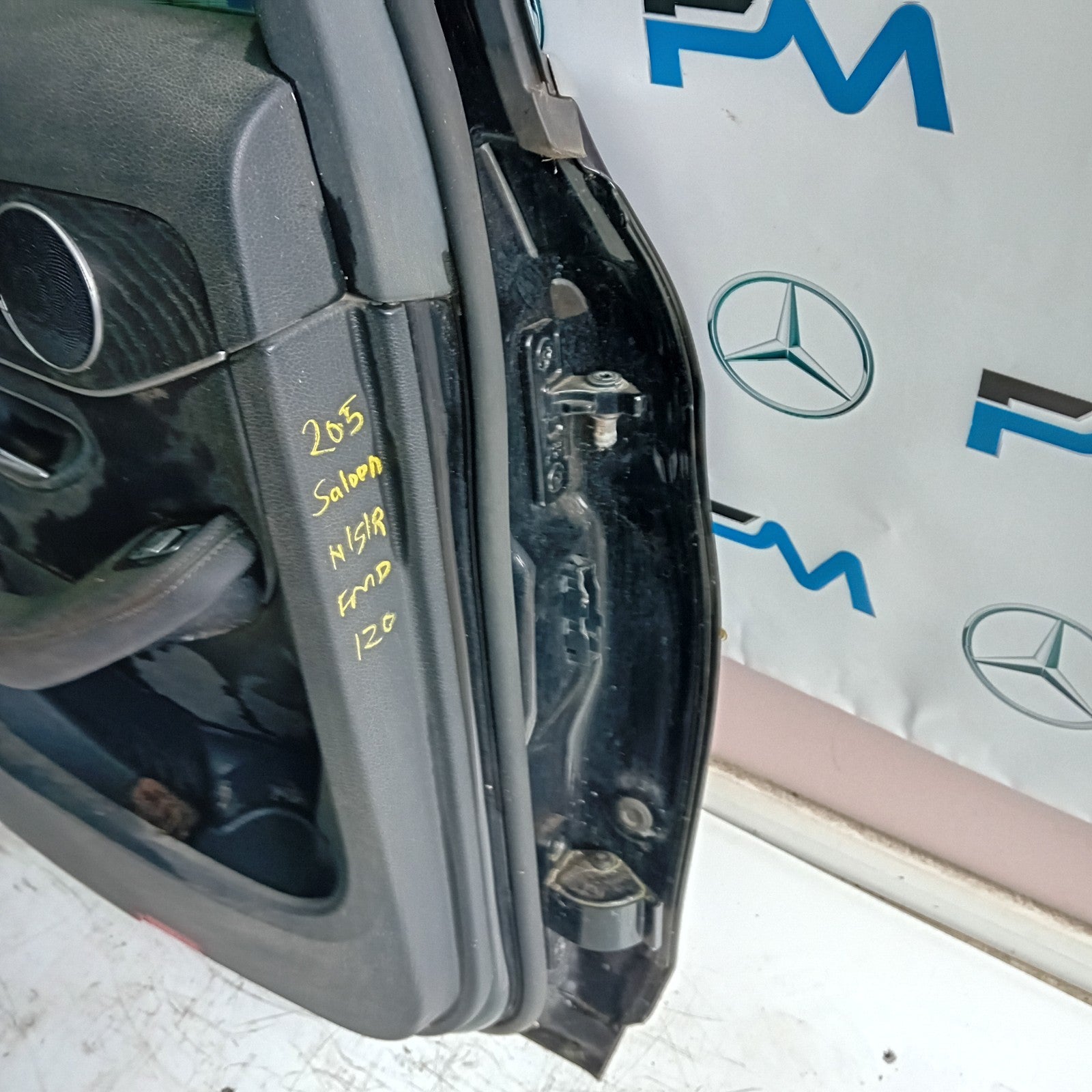 MERCEDES BENZ C-CLASS W205 PASSENGER SIDE REAR DOOR N/S/R BLACK FMD120