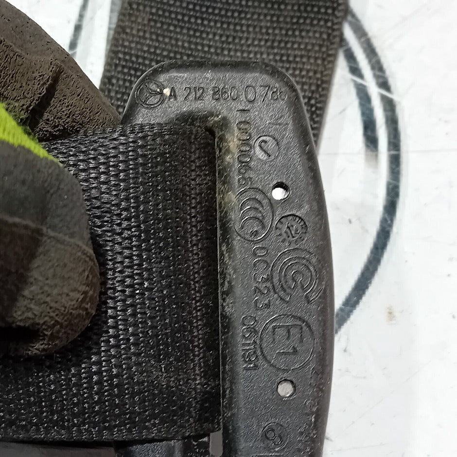 MERCEDES BENZ E CLASS 212 2009-2016 RIGHT FRONT SEAT BELT A2128600786