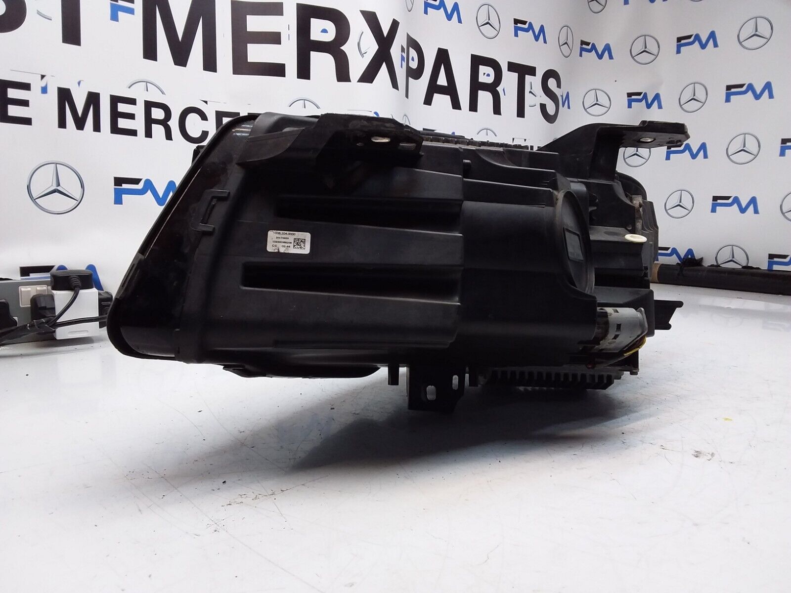 MERCEDES W117 CLA 13-19 DRIVER O/S HEADLIGHT A1178207061 FMH85 LED HIGH PERFORM