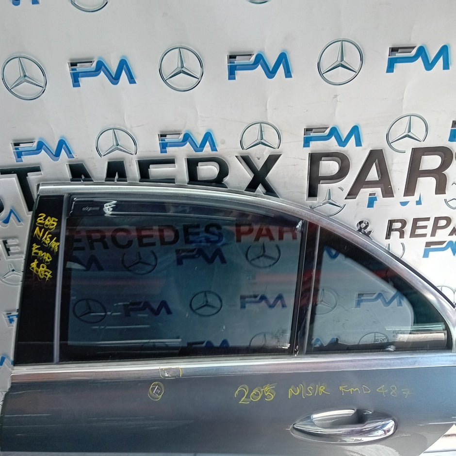 MERCEDES C-CLASS W205 PASSENGER REAR DOOR NSR 2014 GREY COMPLETE FMD487