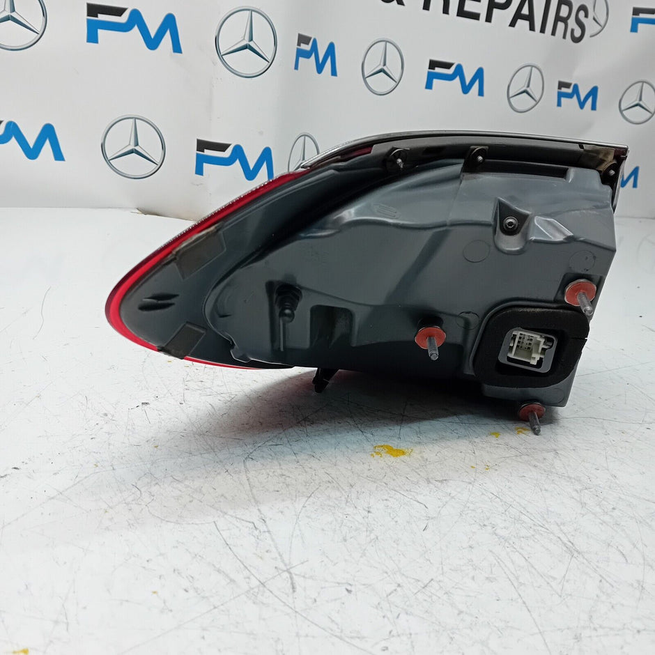 MERCEDES E-CLASS W213 REAR DRIVER O/S TAIL LIGHT FMT53