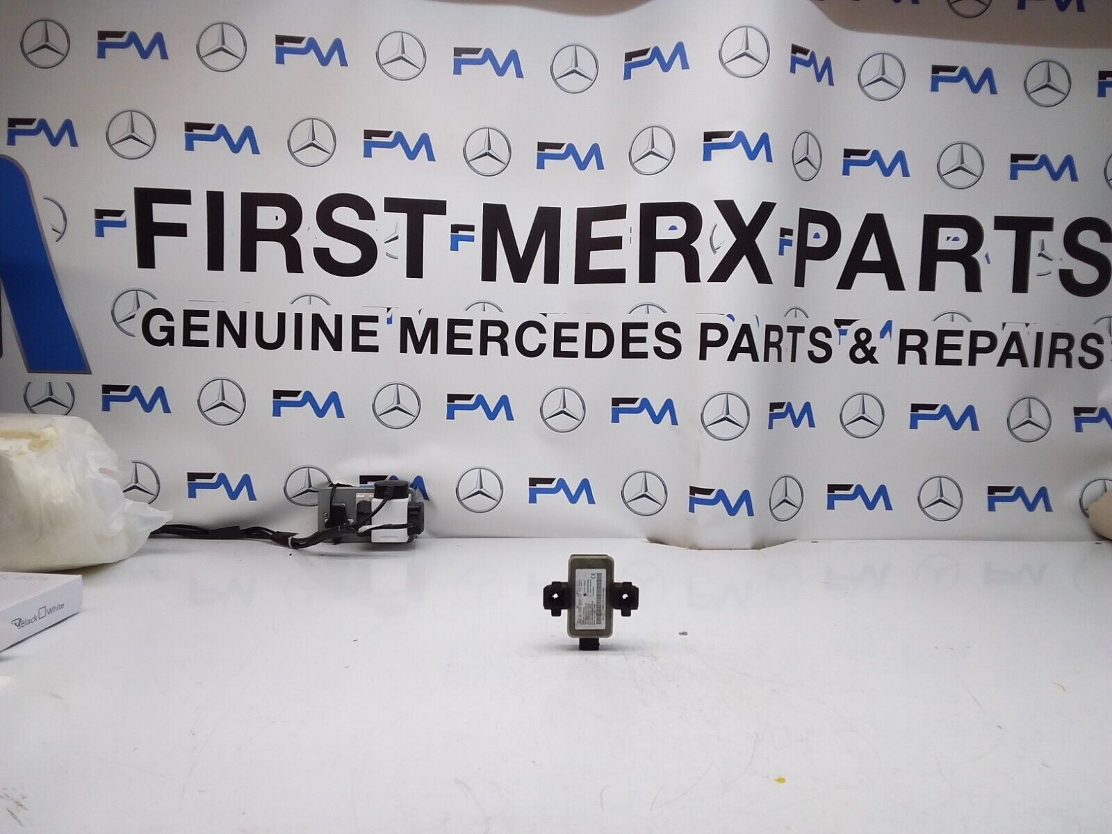 MERCEDES E-CLASS W213 TYRE PRESSURE MONITORING SENSOR A0009003713 FM00459