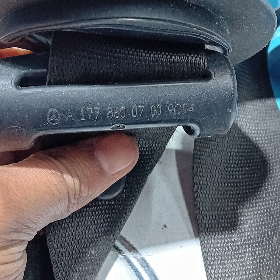 18-23 MERCEDES A CLASS A200 W177 FRONT PAIR OF SEAT BELT A1778600700