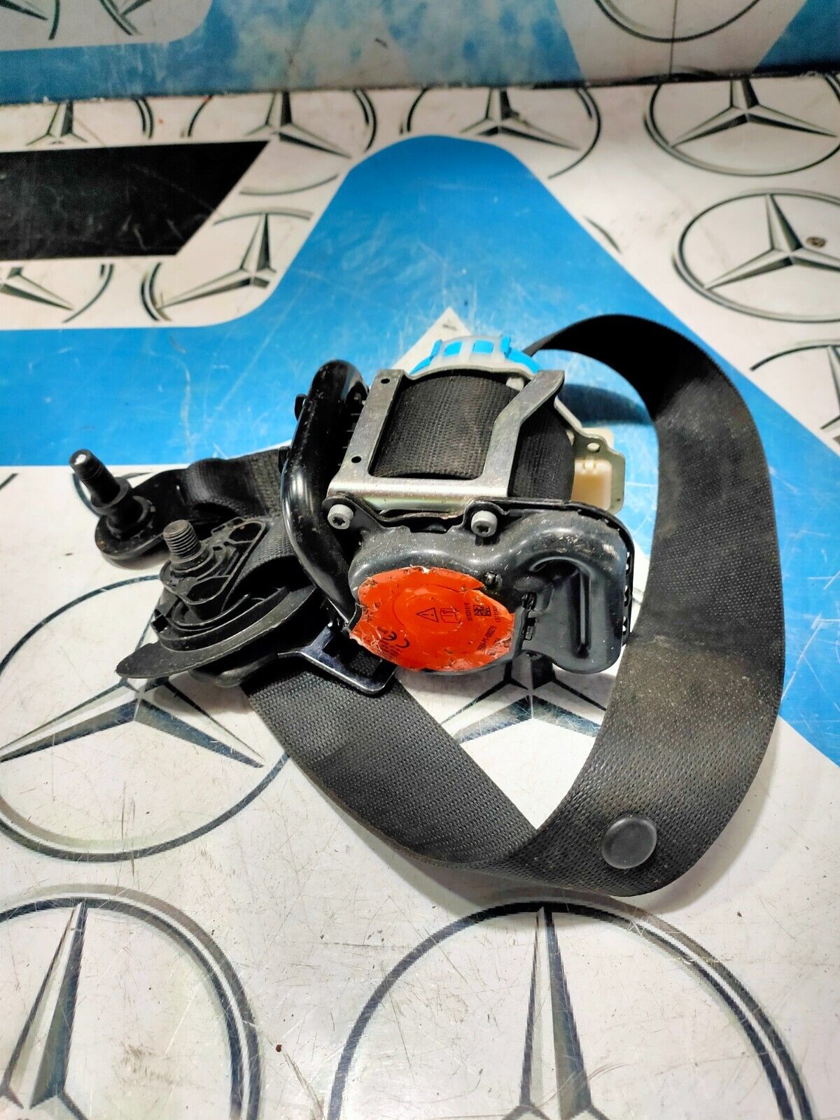 MERCEDES A CLASS SEAT BELT FRONT LEFT SIDE A1768600185 W176 2012 - 2018