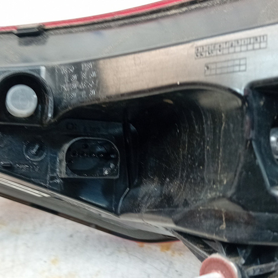 MERCEDES CLA W118 PASSENGER SIDE LEFT NS REAR TAIL LIGHT A1189063701 FMT225