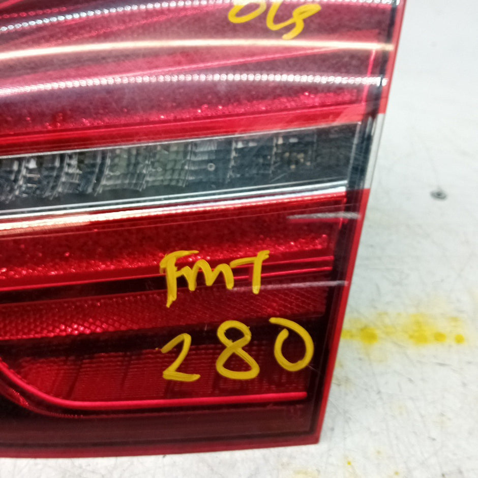 MERCEDES GLA X156 DRIVER RIGHT OS REAR INNER TAIL LIGHT A1569069000 2019 FMT280