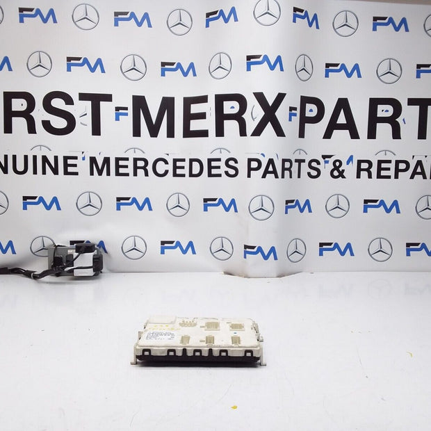 Mercedes E-CLASS W238 SAM Signal Control Module Unit A2389009600 FM00350