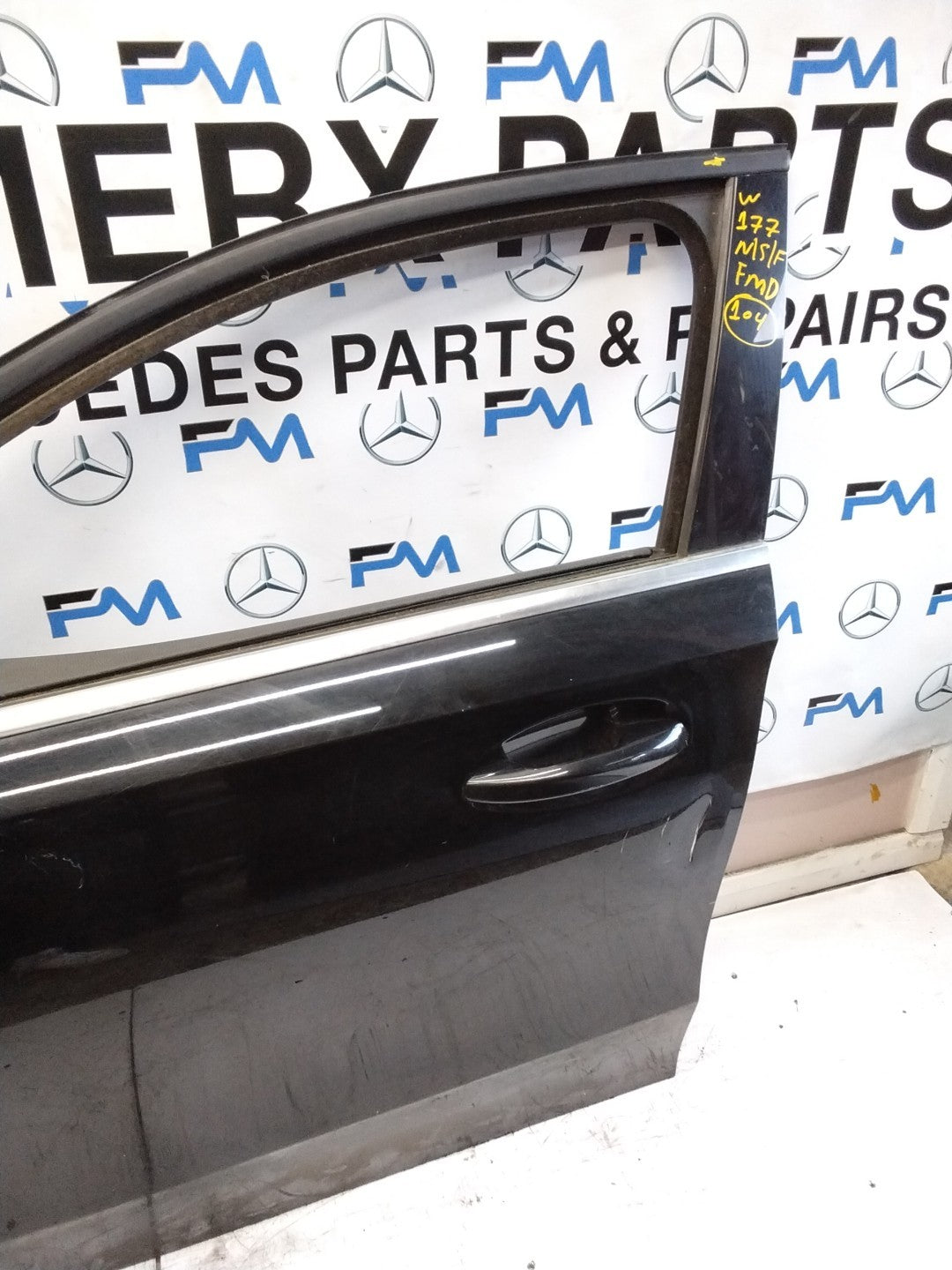 MERCEDES A-CLASS W177 PASSENGER SIDE FRONT DOOR N/S/F COMPLETE BLACK FMD104