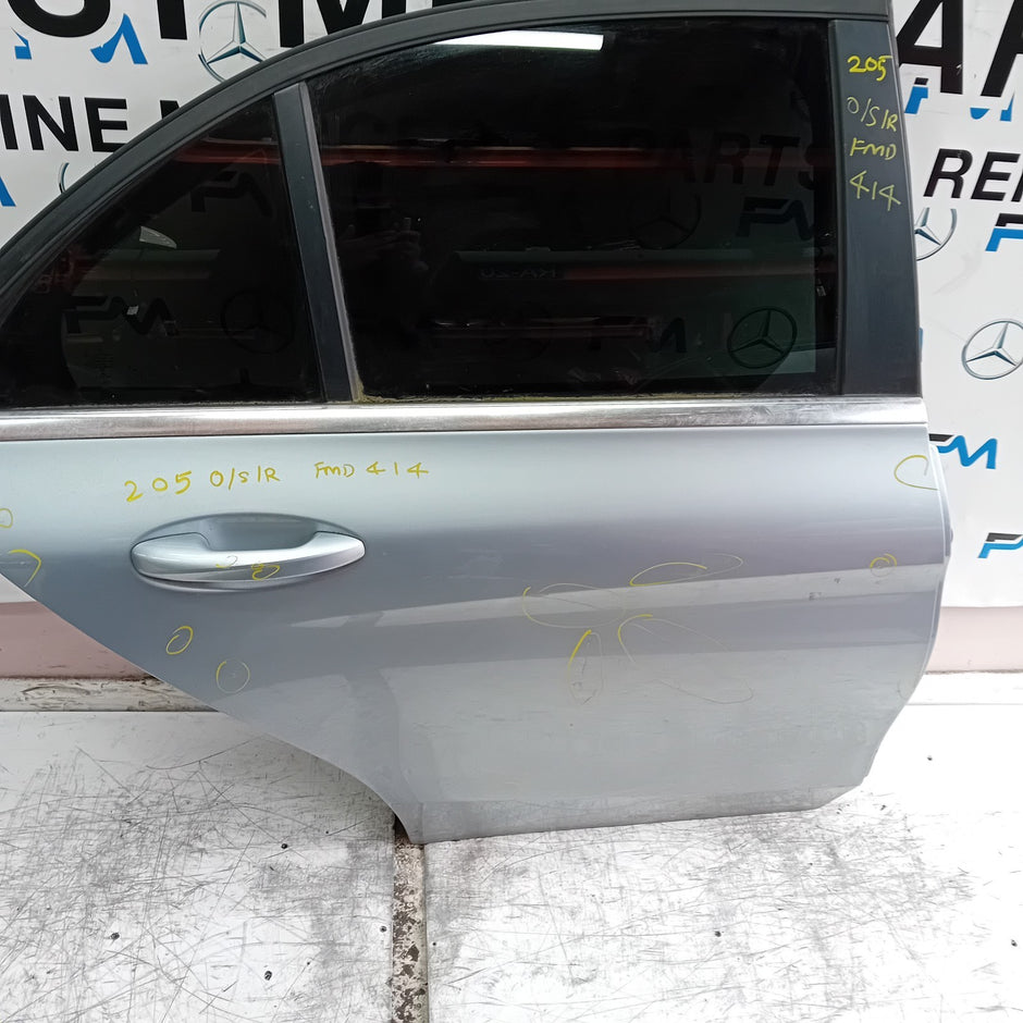 MERCEDES C-CLASS W205 DRIVER REAR DOOR OSR SILVER COMPLETE 2014 ON FMD414