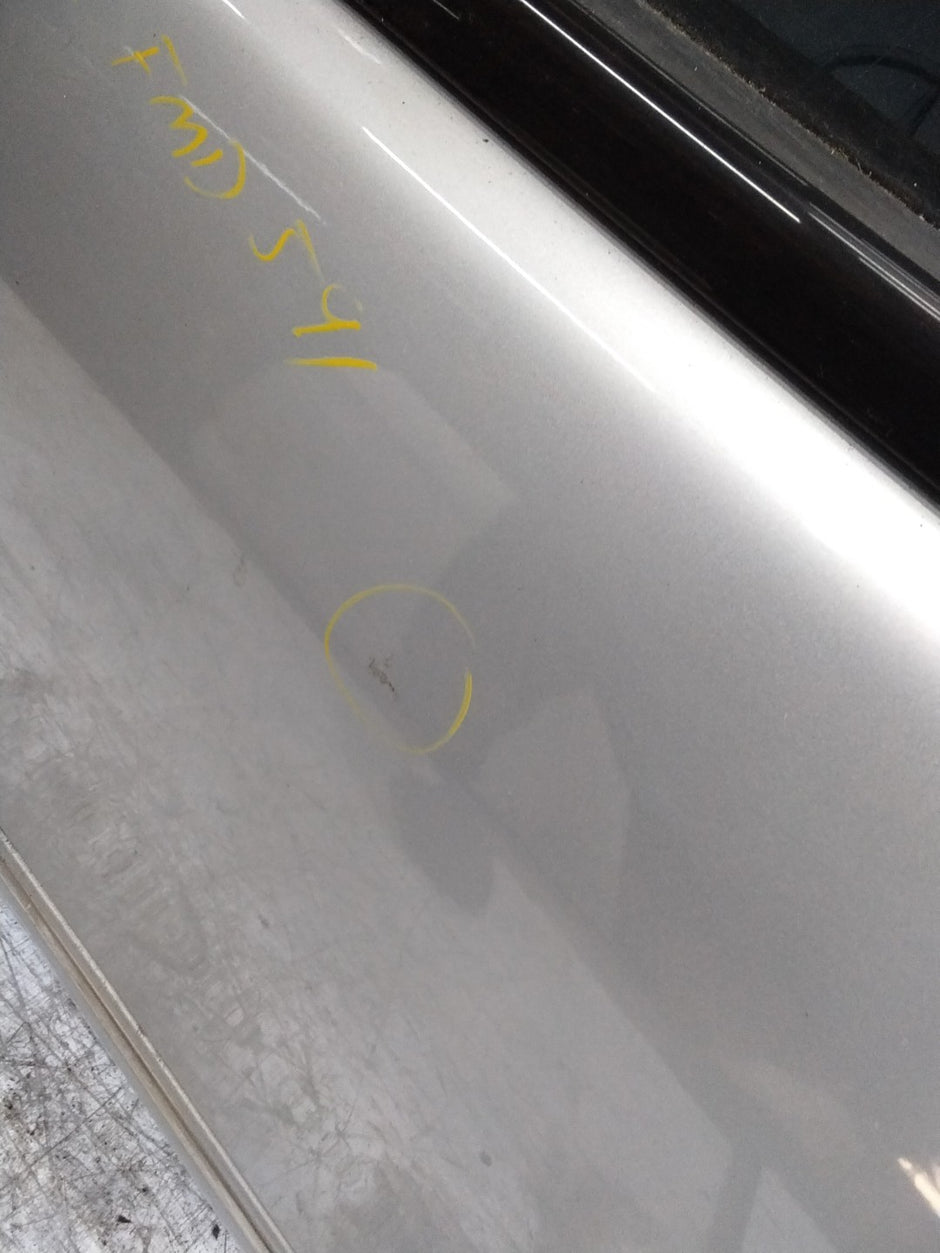 MERCEDES C-CLS W203 SLN PASSENGER FRONT DOOR NSF SILVER 2001-04  FMD591