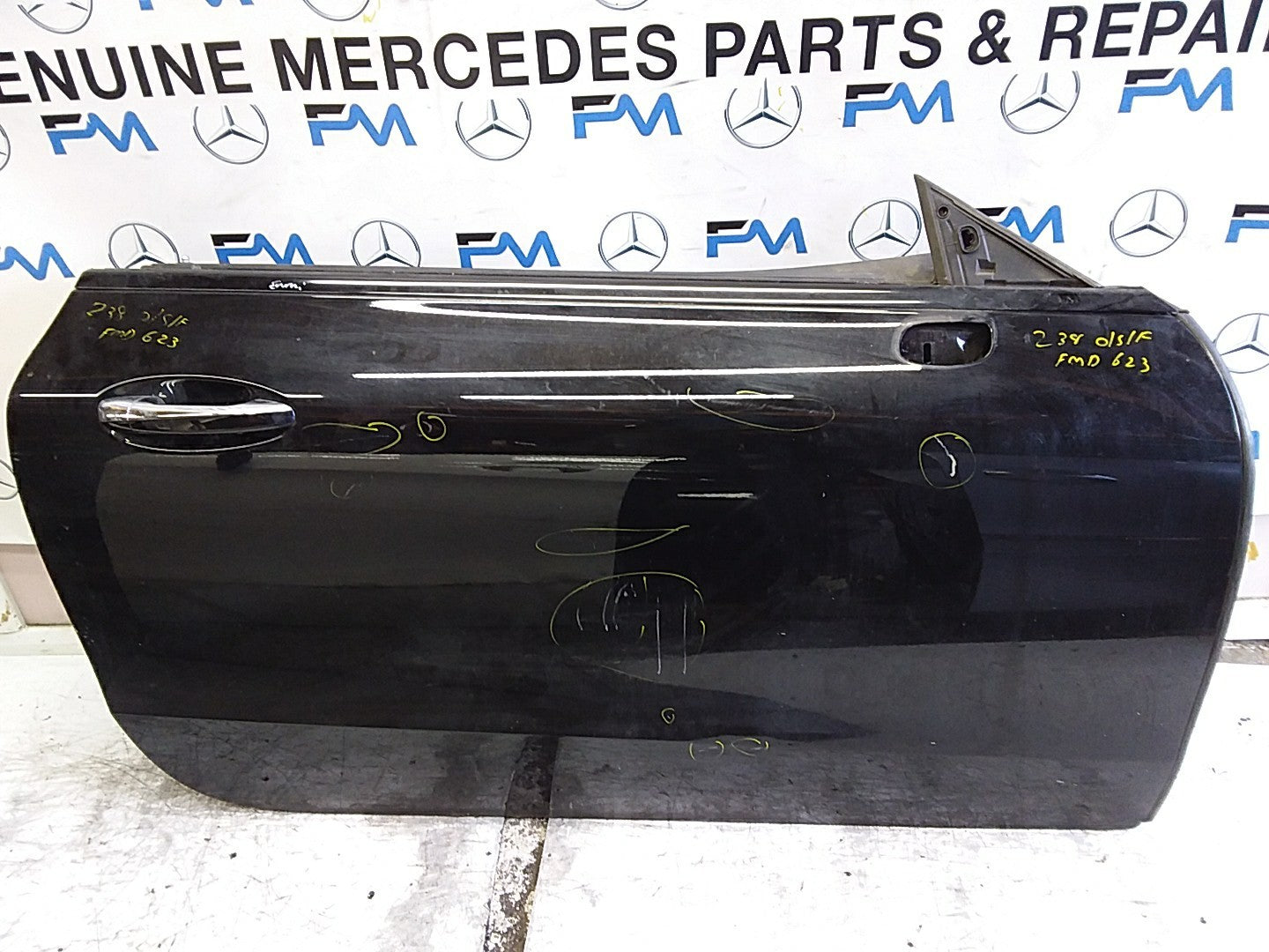 MERCEDES E-CLASS C238  COUPE DRIVER FRONT DOOR OSF BLACK 2016 ONWARDS FMD623
