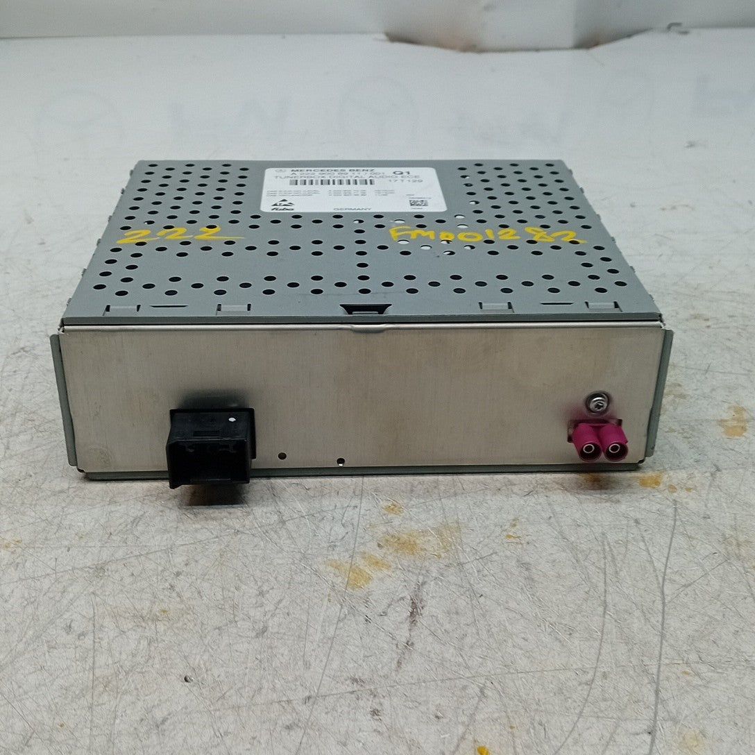 MERCEDES BENZ S-CLASS W222  2014-2021  RADIO TUNER BOX  A2229008911 FM001282