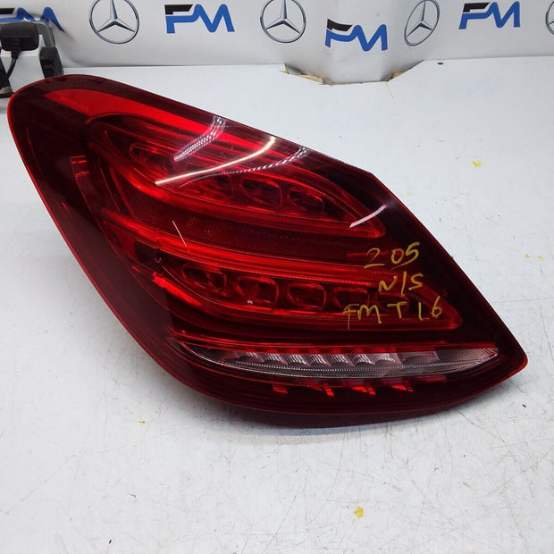 MERCEDES  C CLASS W205 REAR PASSENGER SIDE LED LIGHT A2059061357 FMT16 2016