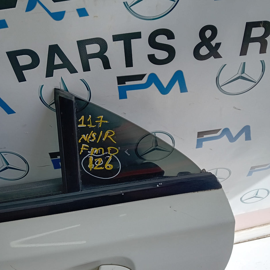 MERCEDES BENZ CLA W117 PASSENGER SIDE RESR DOOR N/S/R WHITE FMD126