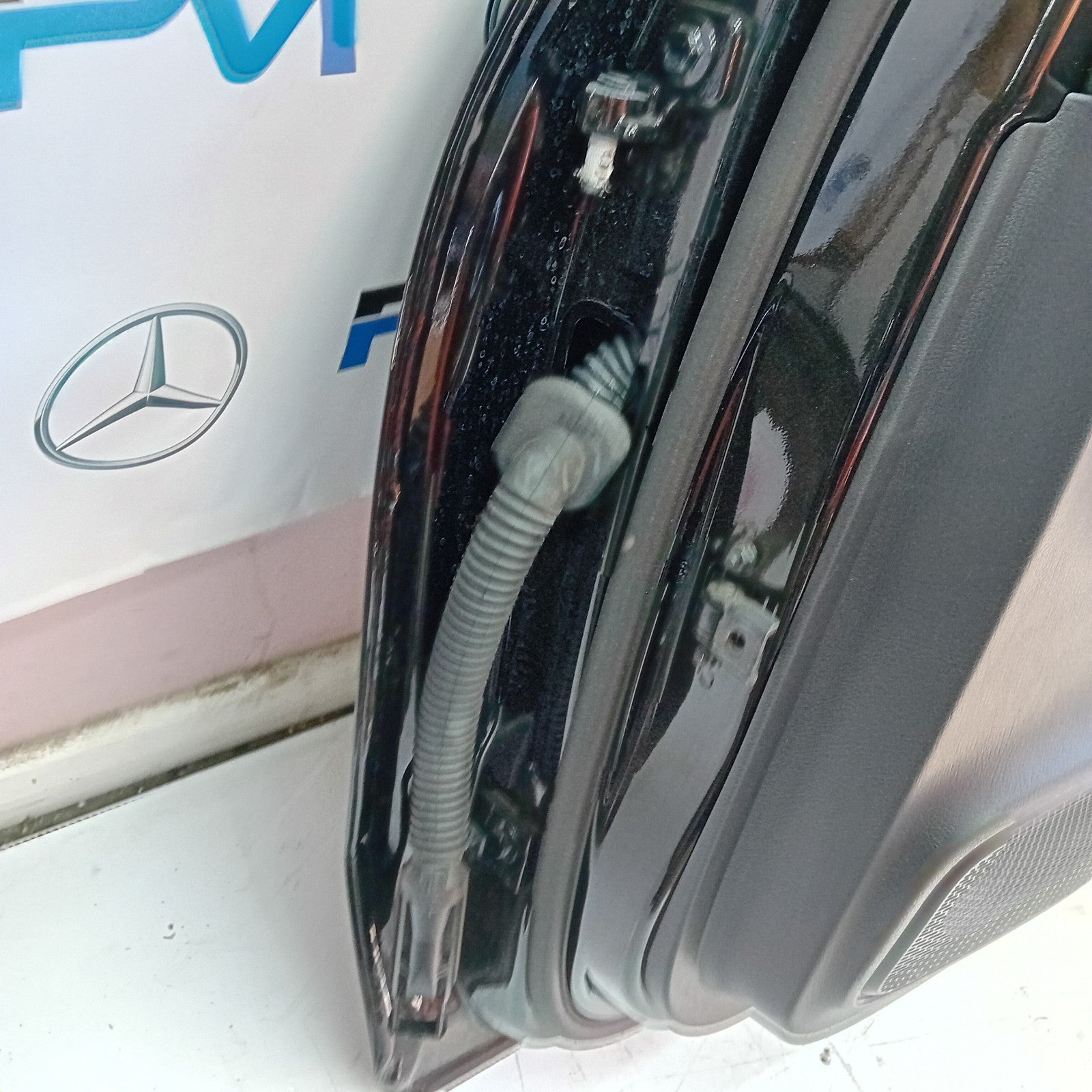 MERCEDES BENZ A CLASS SALOON W177 DRIVER SIDE REAR DOOR ( OFF REAR ) FMD18