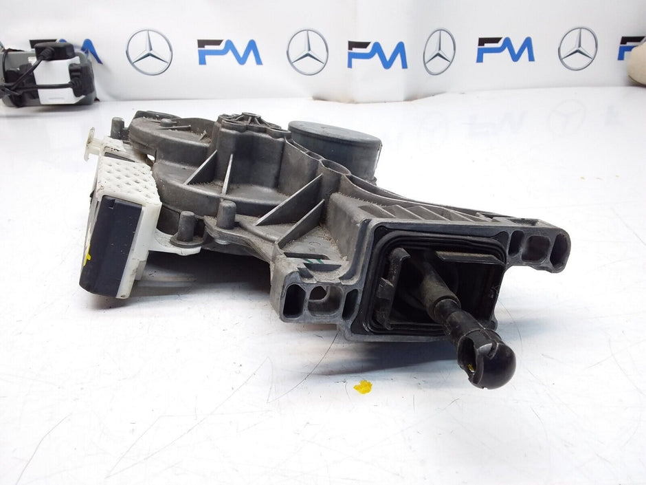 Mercedes C-CLASS W205 TAILGATE BOOT LIFT MOTOR FM00594 A2059000500 A2137605600