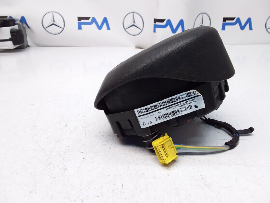 MERCEDES C-CLASS W205 STEERING WHEEL AIRBAG 308998797162-AA FM00485